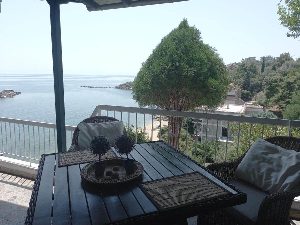 Balcony By The Sea Apartment Palaiontsiflikion Exterior photo