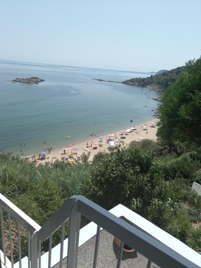 Balcony By The Sea Apartment Palaiontsiflikion Exterior photo