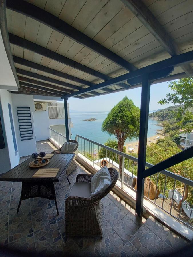 Balcony By The Sea Apartment Palaiontsiflikion Exterior photo